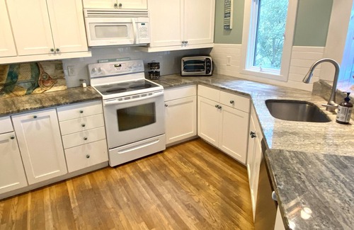 Lighthouse Landing Condo | Timbercreek: Breathtaking Views & Pet-Friendly Retreat