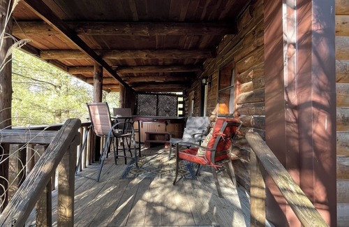 Old Washington Cabin | Timberline Cabins - The Huntington: Family-Friendly Retreat