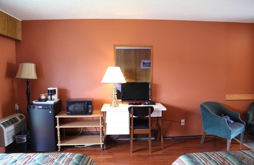Port Alberni Hotel | Scenic Timberlodge RV & Campground with Family-Friendly Perks