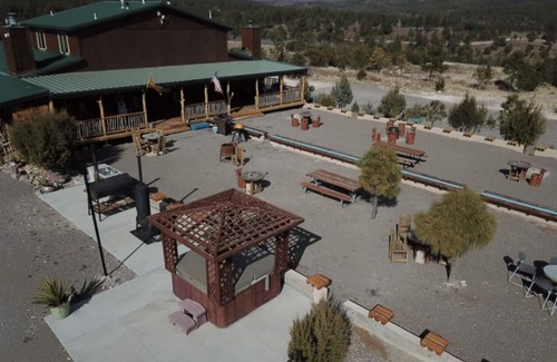 Timberon House | Timberon Condo: Serene Retreat with Golf & Mountain Views