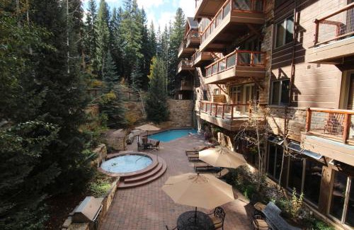 River Run House | Timbers 3058: Ideal Retreat with Pool and Hot Tub Access