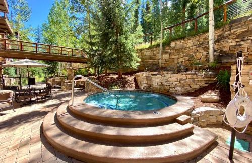 River Run House | Timbers 3058: Ideal Retreat with Pool and Hot Tub Access