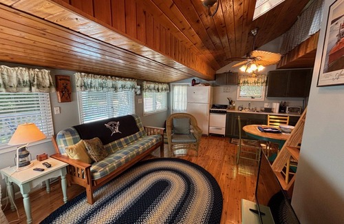 Meredith Cottage | Discover Timbers Cottage: Waterfront Bliss on Lake Winnipesaukee