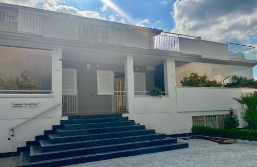 Poggiomarino Bed & Breakfast | Discover Time B&B: Pet and Child Friendly Retreat
