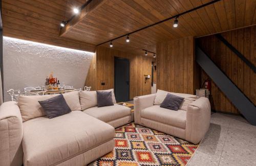 Krekhiv Ski Chalet | Experience Unmatched Comfort at Time ForRest Hotel