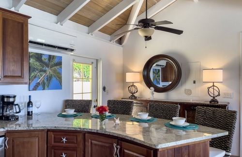 Hart Bay Villa | Time Out Villa: Newly Renovated with Pool and Breathtaking Views