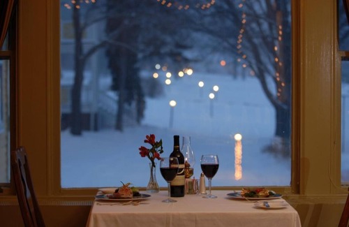 Bethel Hotel | Relax at Time Share: Pool, Spa & Hot Tub Awaits You
