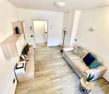 Tirano Apartment | Escape to Comfort: Family-Friendly Hotel with Great Amenities