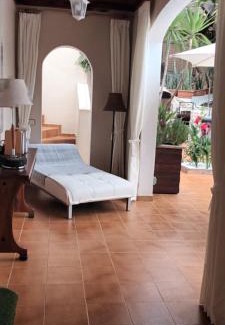 Los Palmitos House | Experience Oceanfront Bliss at Our 4-Star Hotel