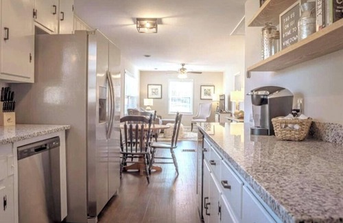 Afton House | Ideal Retreat for 10: Wineries, Breweries & Outdoor Fun