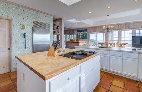 Debordieu Colony House | Beachfront Retreat with Captivating Ocean Views and Pool