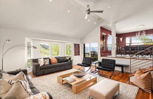 Snowmass Village House | Inviting Ski-In Ski-Out Snowmass Mountain Townhome Retreat