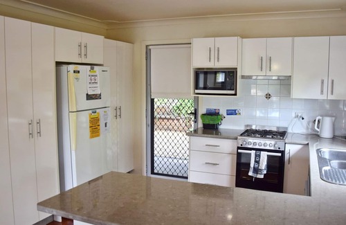 South West Rocks House | Beachside Retreat: Pet Friendly with Oceanfront Pool Access