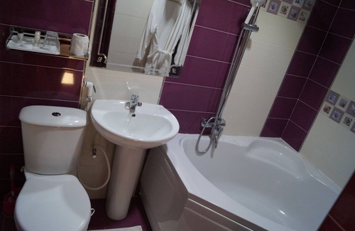 Batna Hotel | Discover Timgad Hotel Hazem: Family-Friendly with Pool