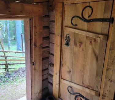 Tibro House | Timmerstugan i skogen