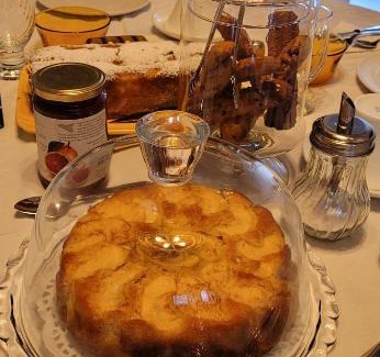 Acireale Bed & Breakfast | Cozy Timpabella House with Kitchen Amenities Await You