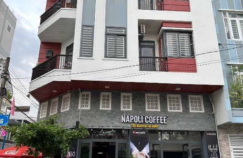 Phuoc Long Apartment | Cozy Tin Apartment & Coffee: Pet-Friendly Retreat