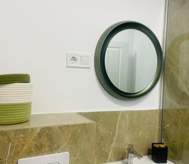 Craiova Apartment | Tina DeLuxe 16 Apartament