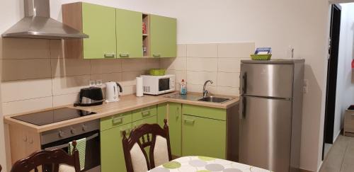 Piran Apartment | Family-Friendly Getaway at Tincha with 9.5/10 Guest Rating
