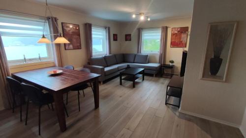 Andalsnes House | Pet-Friendly Retreat at Tindelykke with Top Guest Ratings