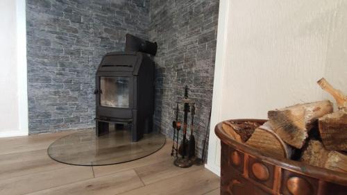 Andalsnes House | Pet-Friendly Retreat at Tindelykke with Top Guest Ratings