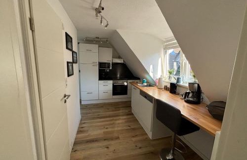Region Hannover District Apartment | Eco-Friendly Apartment with E-Car Charging Station