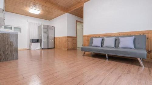 Gyeongju Villa | Family-Friendly Tinkerbell House with Pool Access