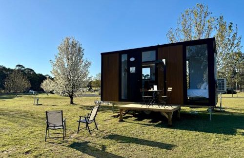 Storm King Resort | Guest Rated 9/10 at Sommerville Valley Tourist Park & Resort