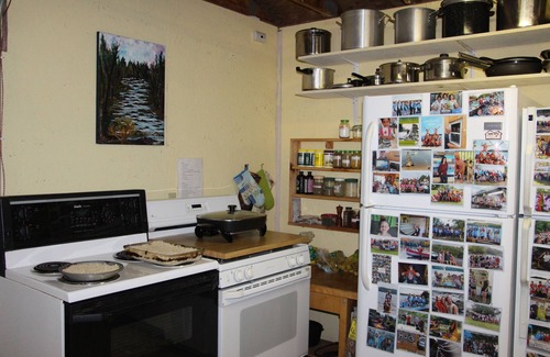 Magnetawan Cabin | Cozy Tiny Cabin #9.5 at Lake Cecebe with Breakfast Included