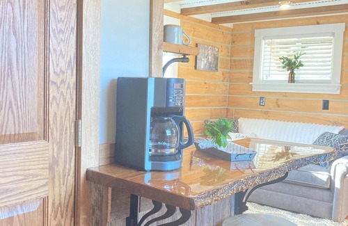 Blairs Mills Cabin | Riverside Retreat: Family-Friendly Tiny Cabin Escape