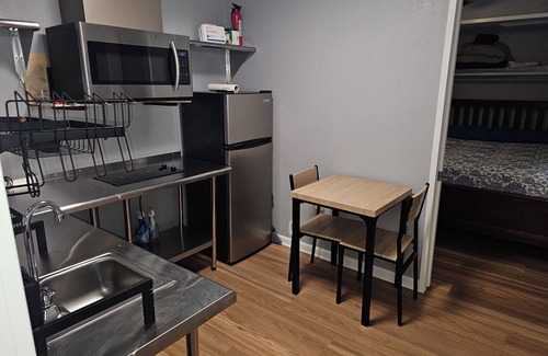 Highland Park House | Tiny-Central@Highland Hills