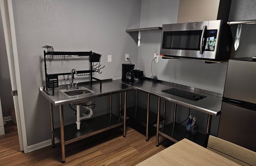 Highland Park House | Tiny-Central@Highland Hills
