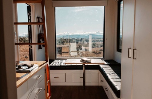 Belbora Cabin | Pet Friendly Retreat at Tiny Elsie - Ideal for Families