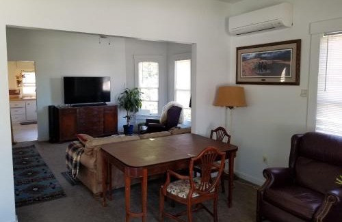 The Dalles Apartment | Delightful Tiny Food Forest - Family-Friendly Retreat