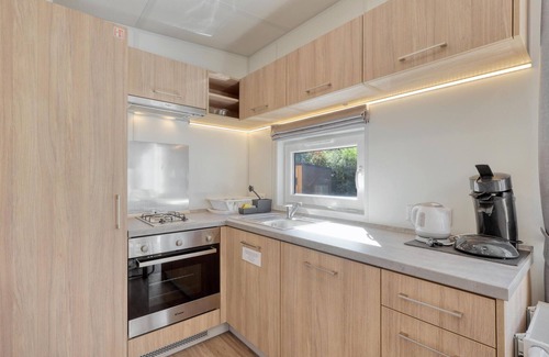 Pleinfeld House | Discover a Cozy Tiny House at Waldcampingplatz Brombachsee