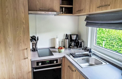 Wemding House | Discover Lieblingsplatz by Interhome: Scenic Lake View & Spa