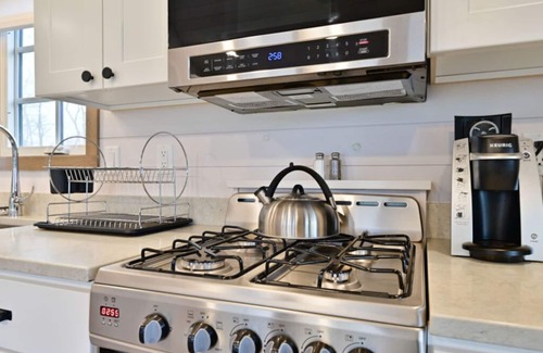 Wyoming Cabin | Tiny Home | 2-Story Windows + Gorgeous Views