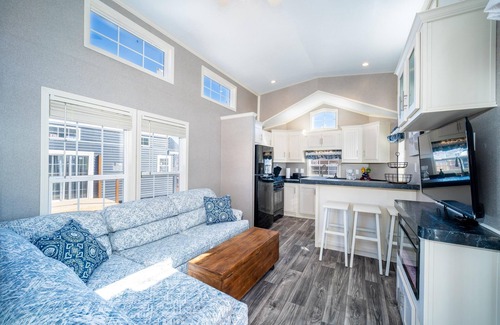 Moab South Valley House | Exceptional Tiny Home #4 - Family-Friendly Stay with Breakfast