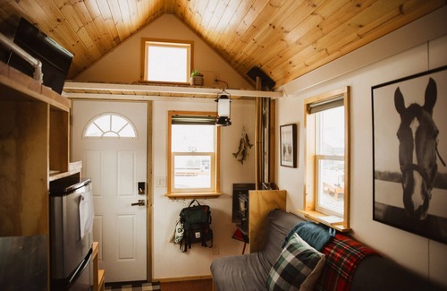 Meeker House | Cozy Tiny Home Retreat in Durango, Colorado for 2