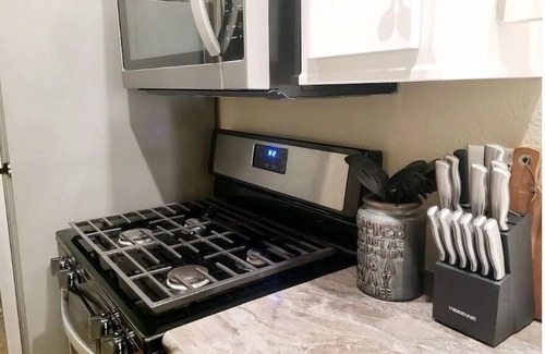 Ehrenberg House | Cozy Tiny Home with River Views Near Quartzsite