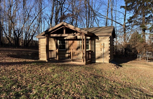 Stahlstown Cabin | Unique Tiny Home Experience for Family Getaways