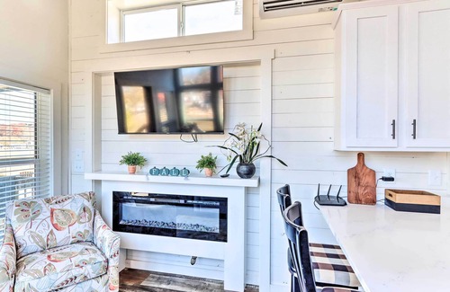 Morganton House | Unique Tiny Home Retreat with Fire Pit Near the Lake
