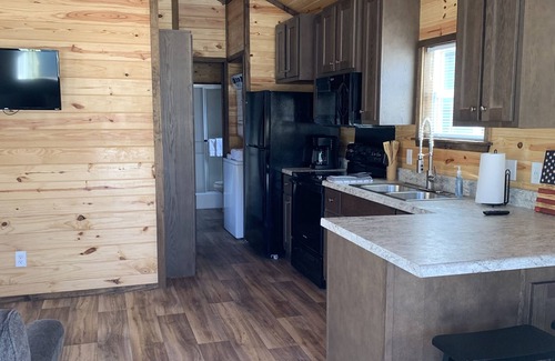 Pearl River House | Unforgettable Tiny Homes Near Casino, Golf & Water Park