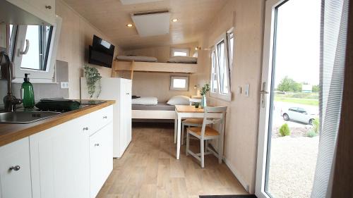 Reichenberg Apartment | Cozy Hotel Herdt: Child-Friendly Retreat with Great Reviews