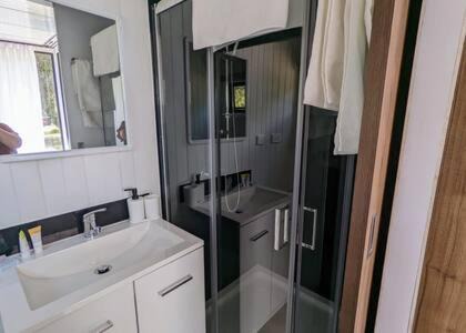Dadswells Bridge House | Discover Tiny House 10 at Grampians Edge - Family Friendly Stay