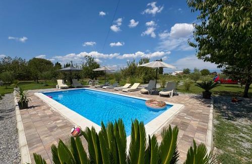 Golubovci Apartment | Pet-Friendly Apartman2: Guest Rated 10/10 for Families
