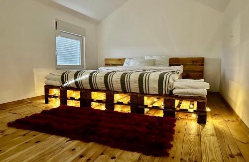 Golubovci Apartment | Pet-Friendly Apartman2: Guest Rated 10/10 for Families