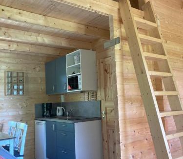Drebkau House | Idyllic Tiny House am See - Family-Friendly Retreat