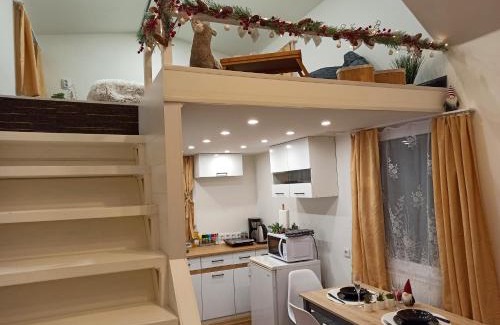 Narva-Joesuu Apartment | Pet-Friendly Tiny House with Exceptional 9.5/10 Guest Rating