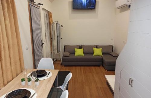 Narva-Joesuu Apartment | Pet-Friendly Tiny House with Exceptional 9.5/10 Guest Rating